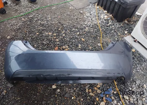 2016 Toyota Corolla Le из США, поврежденный, VIN 2T1BURHE4GC684620